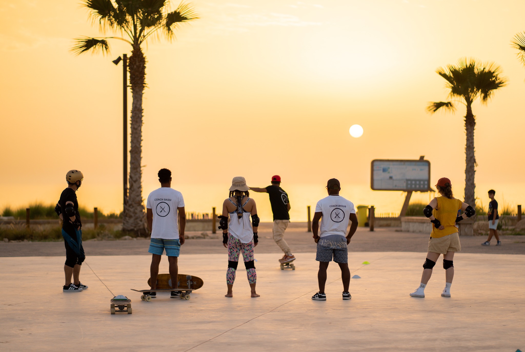 Session surf-skate avec les moniteurs